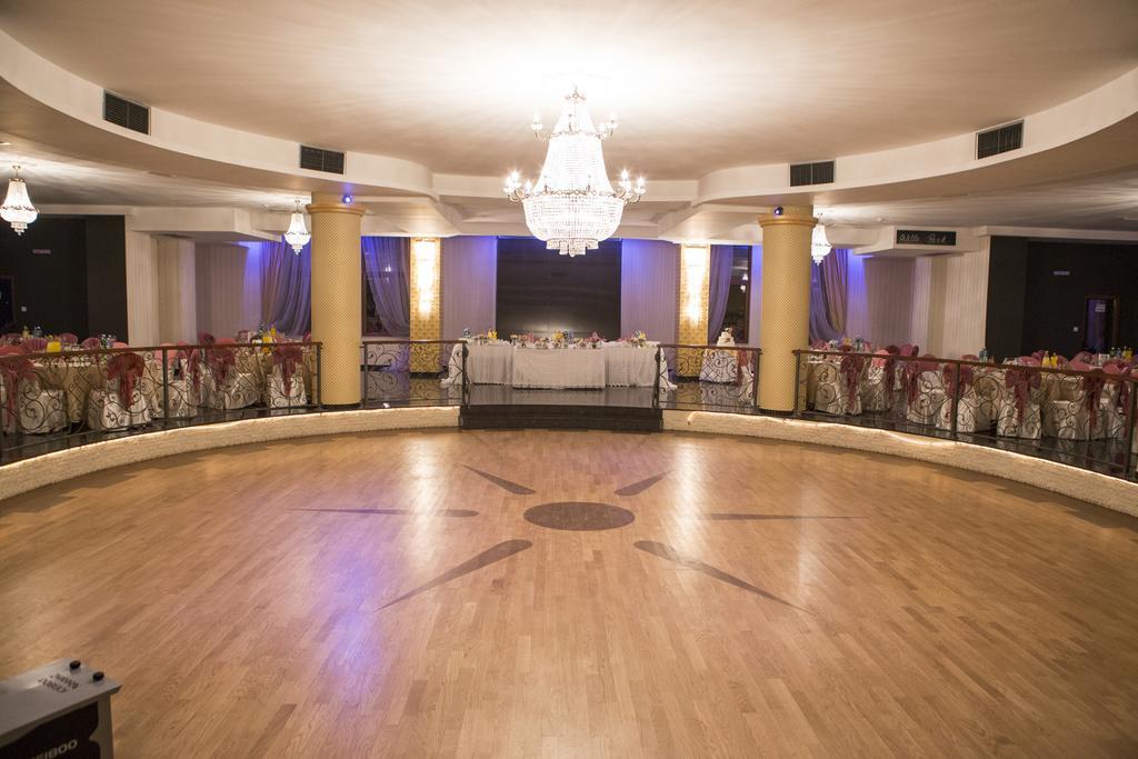 Villa Park Hotel Strumica Buitenkant foto